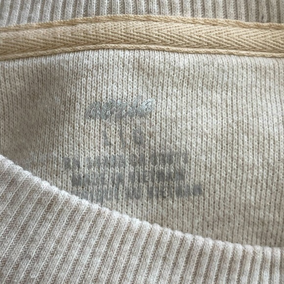 Aerie Women’s Active Sweatshirt Size Large Green and Cream in Color - Picture 6 of 6